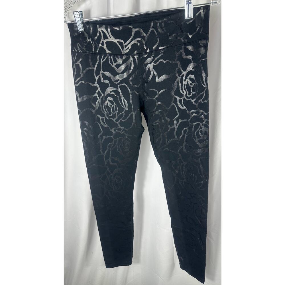 Fabletics Leggings Women M Black Metallic Rose Floral Yoga Activewear - Picture 2 of 6